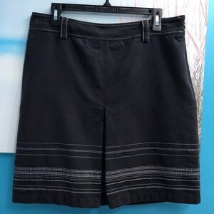 Ann Taylor cotton skirt, navy with silver/White trim.